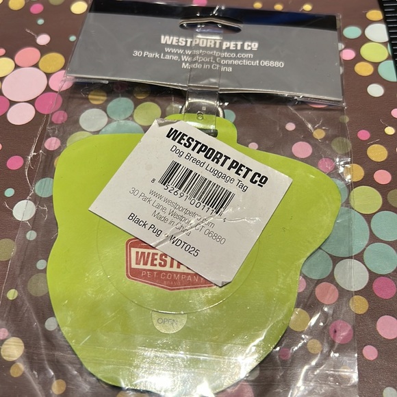 New Black Pug Westport Pet Company Dog Breed Luggage Tag Back Pack Pet Carrier - Picture 3 of 4